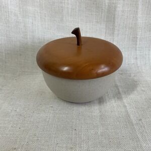 Vintage Pigeon‎ Forge Pottery Acorn Jar Wooden Lid Yellow Interior RARE